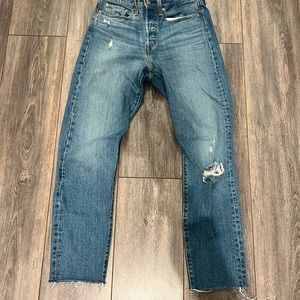 Levi’s Wedgie Fit Distressed Jeans